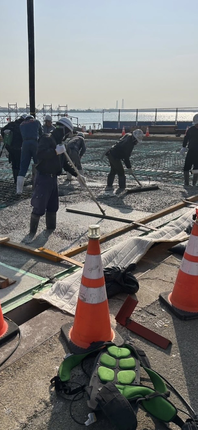 弥富市土間コンクリート工事、大型駐車場ビフォー